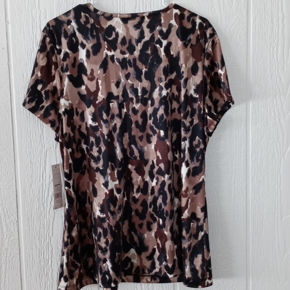 Dana Buchman leopard print top extra large - Picture 9 of 12